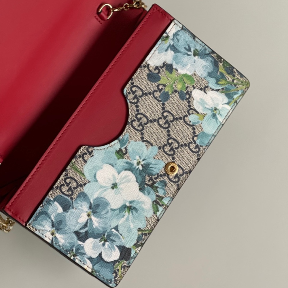 Gucci purse